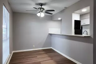 2102 5th Ave N, Texas City, TX 77590 - Photo 3