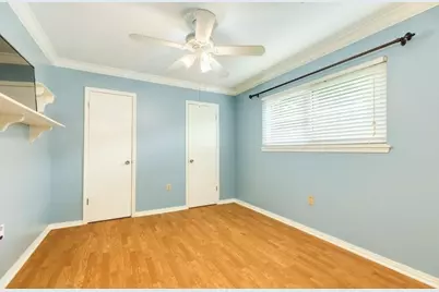 429 E Kiber Street, Angleton, TX 77515 - Photo 19