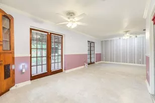 429 E Kiber St, Angleton, TX 77515 - Photo 15