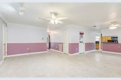 429 E Kiber Street, Angleton, TX 77515 - Photo 11