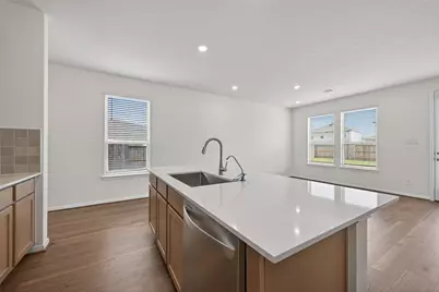 8110 Shelter Bay Lane, Cypress, TX 77433 - Photo 9