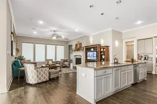 5703 Bell Cliff Ct, Houston, TX 77059 - Photo 15