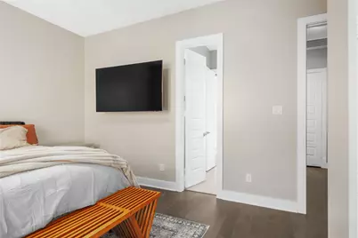 5703 Bell Cliff Court, Houston, TX 77059 - Photo 25
