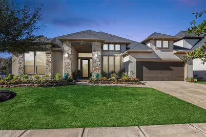 5703 Bell Cliff Court, Houston, TX 77059 - Photo 1