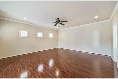 11025 Robin Hood Court, Houston, TX 77043 - Photo 27