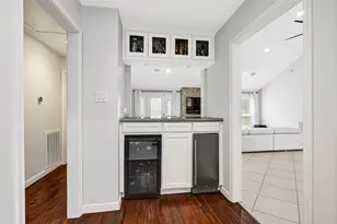 9147 Penn Manor Ct, Houston, TX 77055 - Photo 13