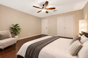 9147 Penn Manor Ct, Houston, TX 77055 - Photo 19