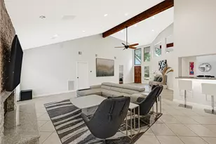 9147 Penn Manor Ct, Houston, TX 77055 - Photo 11