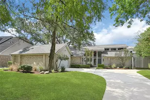 9147 Penn Manor Ct, Houston, TX 77055 - Photo 3