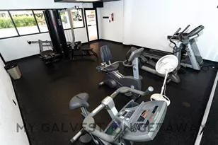 6300 Seawall Blvd, Galveston, TX 77551 - Photo 19