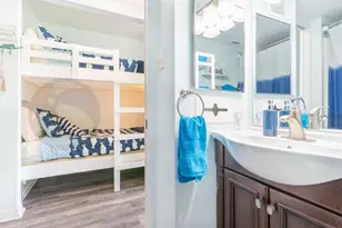 6300 Seawall Blvd, Galveston, TX 77551 - Photo 15