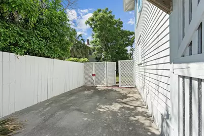 1703 Broadway Street, Galveston, TX 77550 - Photo 47