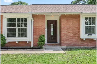 10319 Collingswood Road, La Porte, TX 77571 - Photo 9