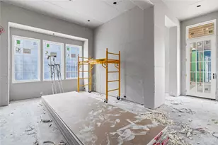 10 Courtlandt Pl, Houston, TX 77006 - Photo 15