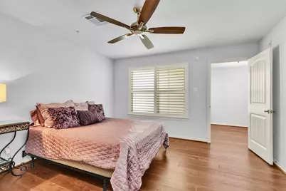 34 April Point Drive S, Conroe, TX 77356 - Photo 21