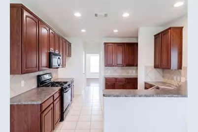 2032 Creek Shore Lane, Pearland, TX 77581 - Photo 3