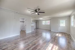 415 E Sherwood Dr, Livingston, TX 77351 - Photo 3