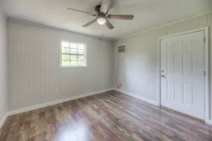 415 E Sherwood Dr, Livingston, TX 77351 - Photo 11