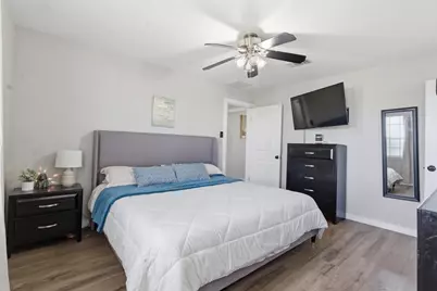 437 E 2nd Street, Deer Park, TX 77536 - Photo 9