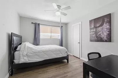 437 E 2nd Street, Deer Park, TX 77536 - Photo 13