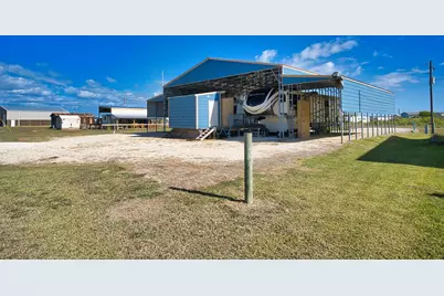 663 Blue Water Boulevard, Sargent, TX 77414 - Photo 15