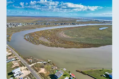 663 Blue Water Boulevard, Sargent, TX 77414 - Photo 27