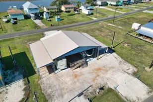 663 Blue Water Blvd, Sargent, TX 77414 - Photo 1