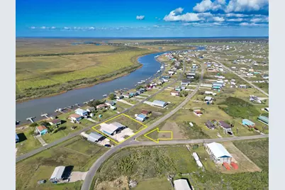 663 Blue Water Boulevard, Sargent, TX 77414 - Photo 25