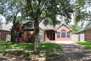 119 Lissa Ln, Sugar Land, TX 77479 - Photo 1