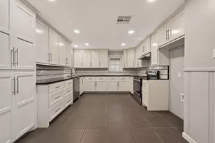 1905 5th Ave N, Texas City, TX 77590 - Photo 33