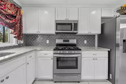 4914 Goose Creek Drive, Baytown, TX 77521 - Photo 15