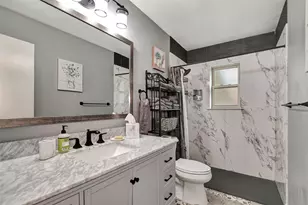 571 Lakeview Circle, Hilltop Lakes, TX 77871 - Photo 7