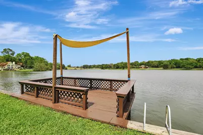 571 Lakeview Circle, Hilltop Lakes, TX 77871 - Photo 31