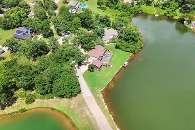 571 Lakeview Circle, Hilltop Lakes, TX 77871 - Photo 35
