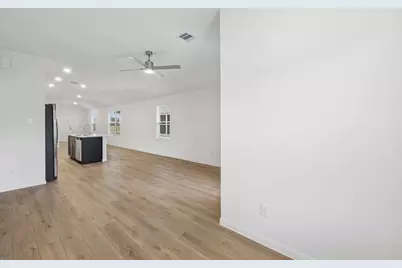13803 Lago Vista Drive, Iowa Colony, TX 77583 - Photo 7