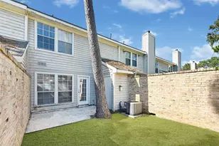 2030 Plantation Dr, Conroe, TX 77301 - Photo 19