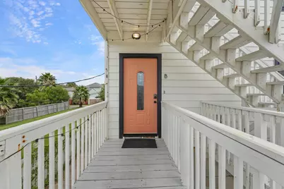 1910 Avenue O 1/2, Galveston, TX 77550 - Photo 9