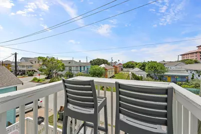 1910 Avenue O 1/2, Galveston, TX 77550 - Photo 3