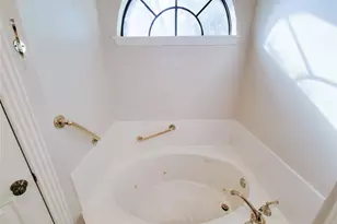 5810 Glenmere Ln, Spring, TX 77379 - Photo 33