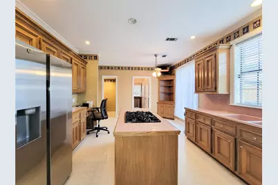 5810 Glenmere Lane, Spring, TX 77379 - Photo 13