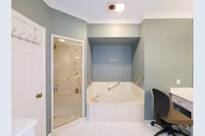 5810 Glenmere Lane, Spring, TX 77379 - Photo 25