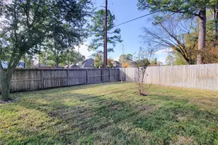 5810 Glenmere Ln, Spring, TX 77379 - Photo 43