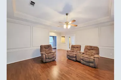 5810 Glenmere Lane, Spring, TX 77379 - Photo 11