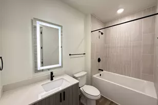 2520 Washington Ave, Houston, TX 77007 - Photo 9