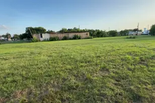 301 21st St, Dickinson, TX 77539 - Photo 7