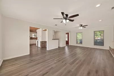 7919 Annola Lane, Spring, TX 77379 - Photo 9