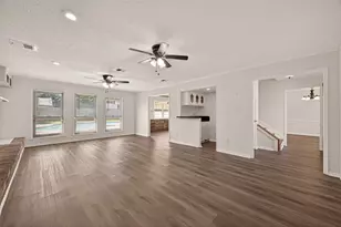 7919 Annola Ln, Spring, TX 77379 - Photo 9