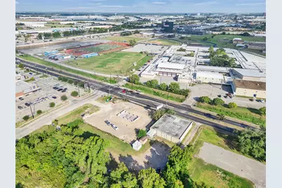 151 West Road, Houston, TX 77037 - Photo 5