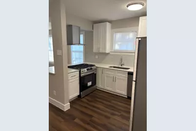 2424 Avenue 0 1/2 Street #2, Galveston, TX 77550 - Photo 5