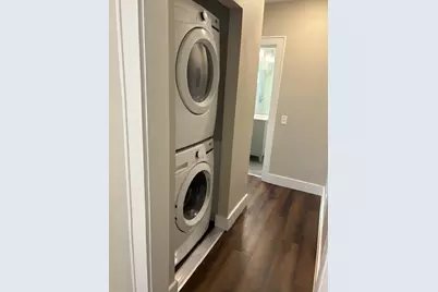 2424 Avenue 0 1/2 Street #2, Galveston, TX 77550 - Photo 11